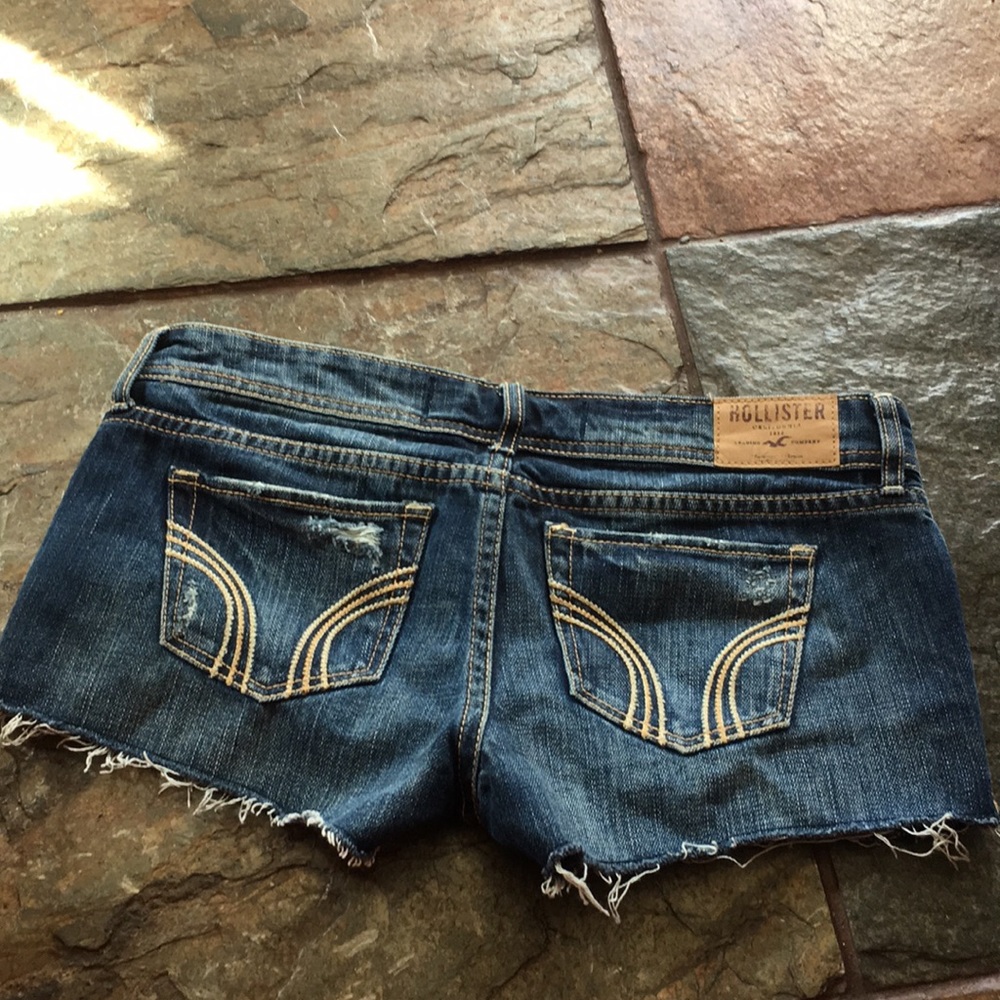 Hollister Abercrombie Womens Denim Short Size: 26.